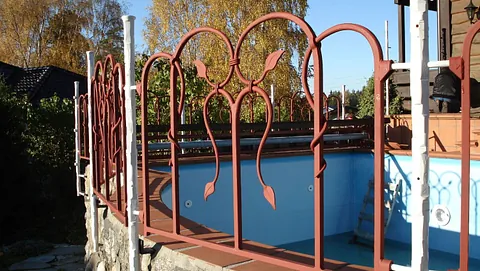 Port i jern